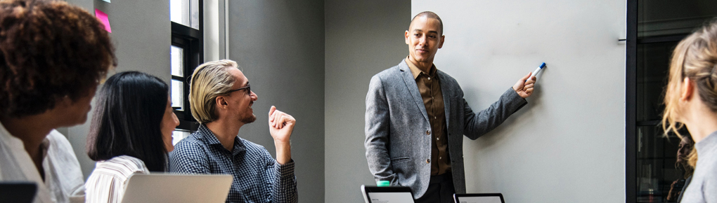 專業(yè)研發(fā)團(tuán)隊(duì)